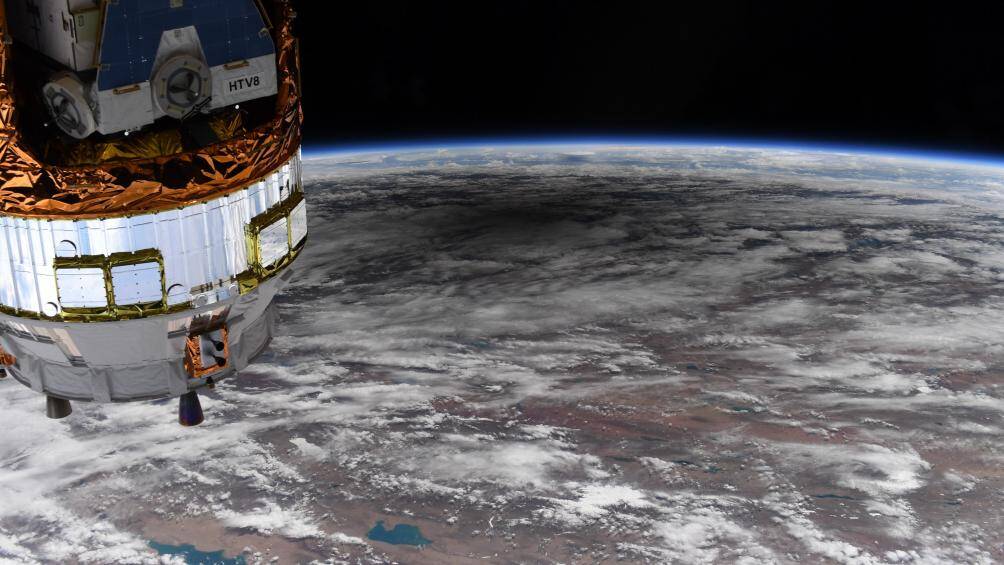 Phi hành gia của NASA ngắm nhật thực trên trạm vũ trụ Quốc tế ISS